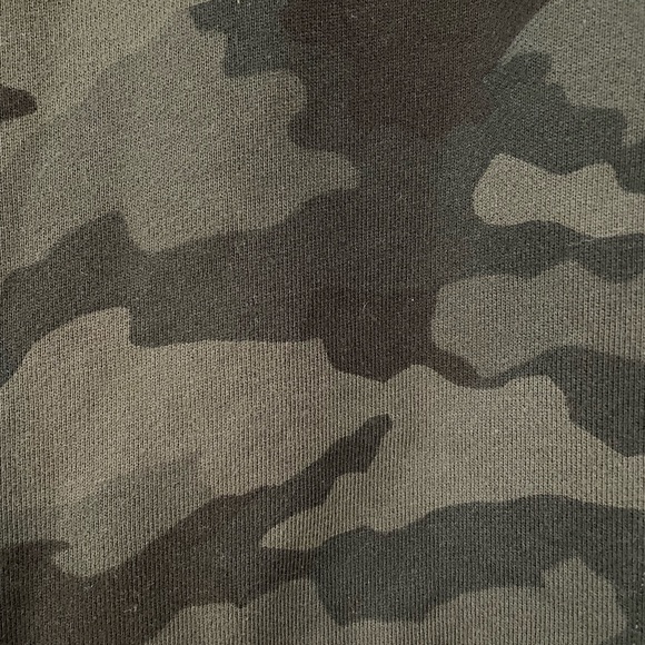 Lululemon Green Camo Scuba Full Zip Hoodie size 8 - Picture 6 of 6